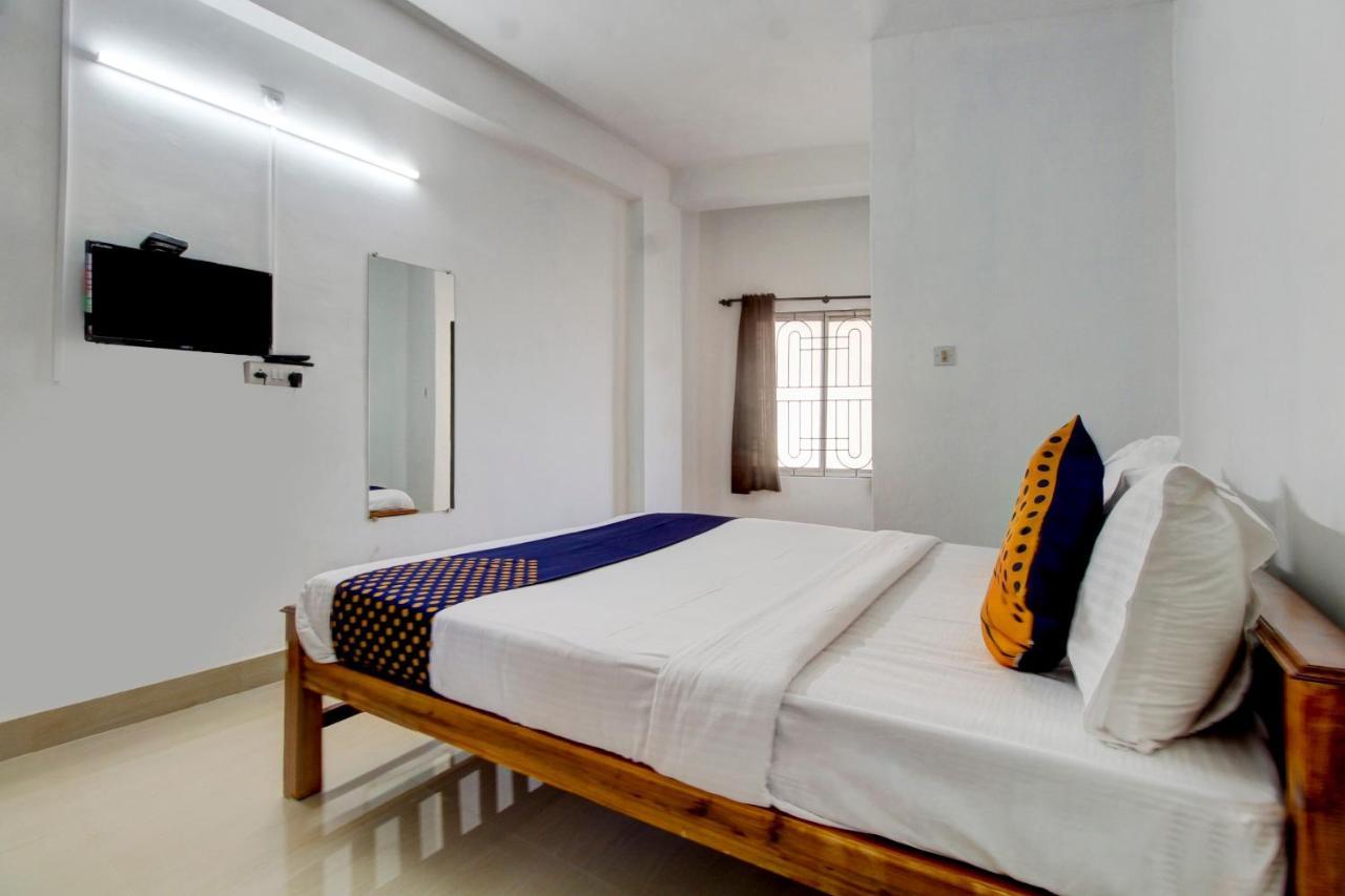 Spot On Hotel Samruddhi Residency Маніпала Екстер'єр фото
